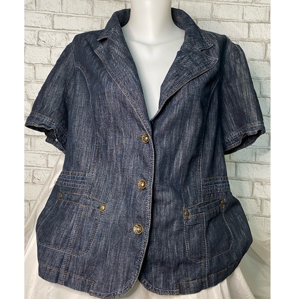 Blue Denim Jacket Short-sleeve Size 18